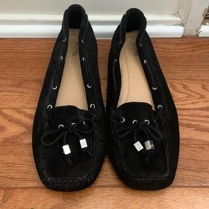 Brand NEW Michael Kors Black Flats! Size 9.5!